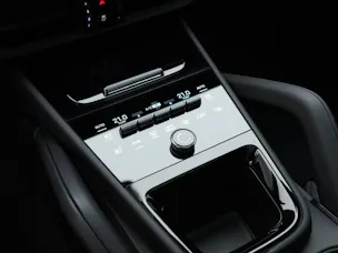 PORSCHE Cayenne E-Hybrid Coupé Black Edition