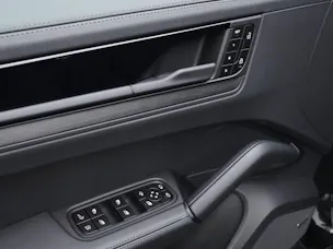 PORSCHE Cayenne E-Hybrid Coupé Black Edition
