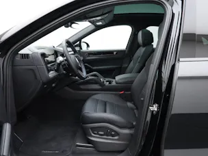 PORSCHE Cayenne E-Hybrid Coupé Black Edition