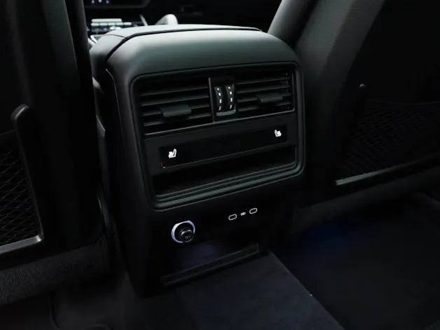 PORSCHE Cayenne E-Hybrid Coupé Black Edition