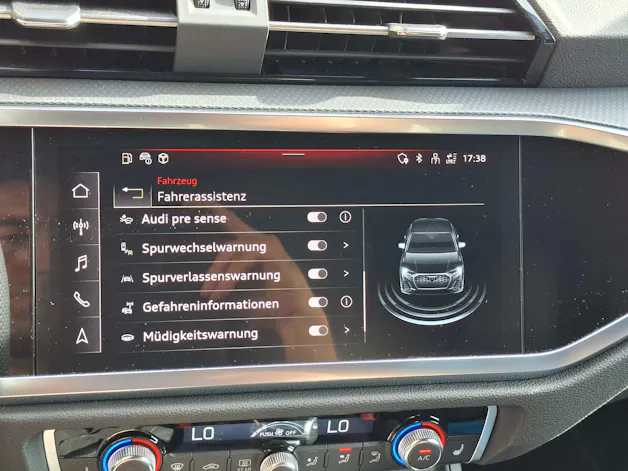 AUDI Q3 Sportback 35 TFSI Attraction S-tronic