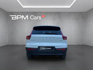 VOLVO XC40 2.0 B3 MH Plus Dark