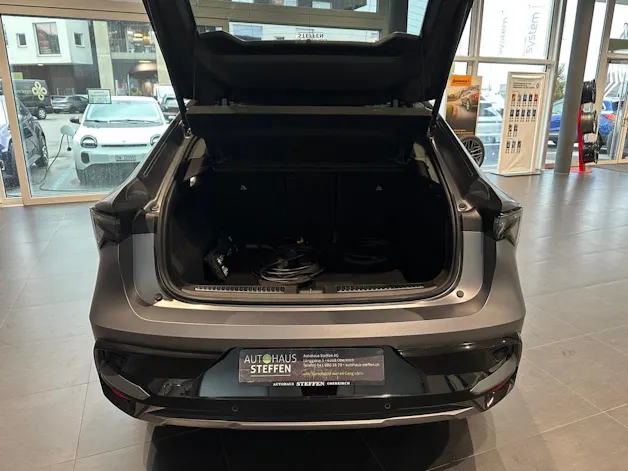 RENAULT Rafale 1.2 E-Tech Plug-in Hybrid 300 4x4 Atelier Alpine