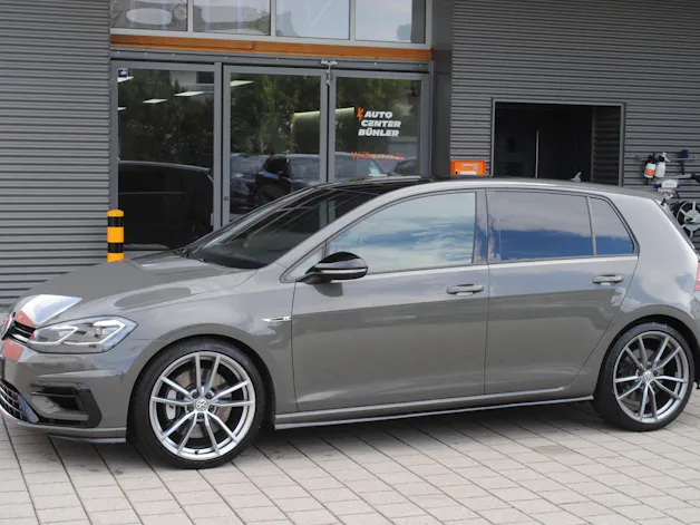 VW Golf 2.0 TSI R 4Motion DSG