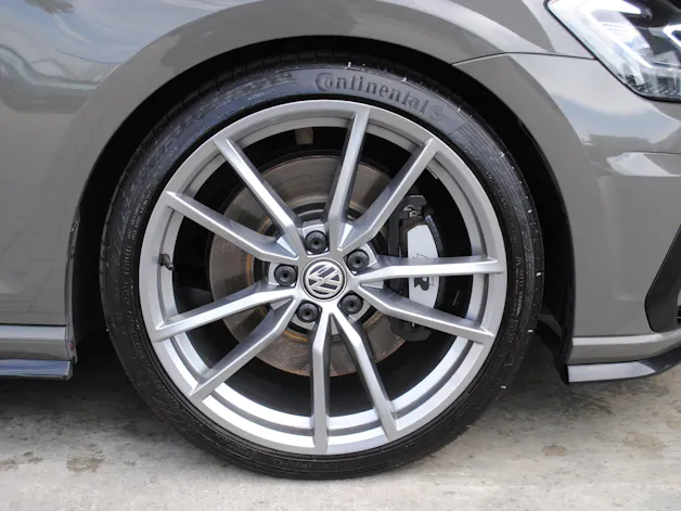 VW Golf 2.0 TSI R 4Motion DSG