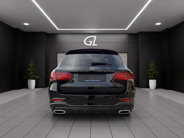 MERCEDES-BENZ GLC 200 AMG Line 4Matic