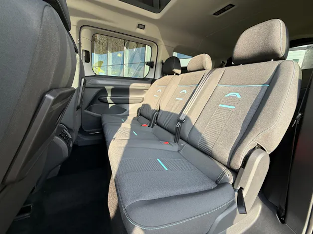 FORD Grand Tourneo Connect 1.5 PHEV Active Automat