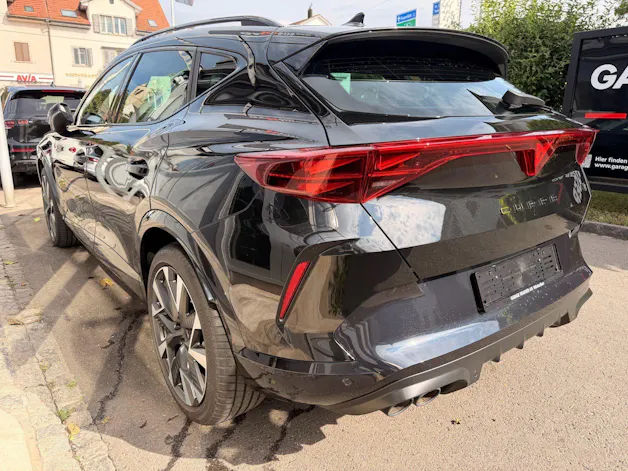 CUPRA Formentor VZ 2.0 TSI 333 PS 4Drive ***PANORAMADACH***