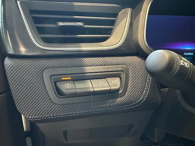 RENAULT Captur 1.3 TCe Esprit Alpine EDC