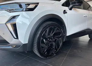 RENAULT Captur 1.3 TCe Esprit Alpine EDC