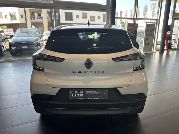 RENAULT Captur 1.3 TCe Esprit Alpine EDC