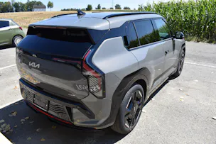 Kia EV3 81,4 kWh GT Line 4x4