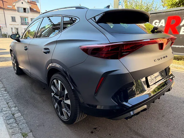 CUPRA Formentor VZ 2.0 TSI 333 PS 4Drive *** PANORAMADACH & SONDERLACK ENCELADUS GRAU MATT ***