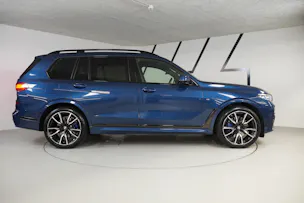BMW X7 xDrive 48V 40d Steptronic