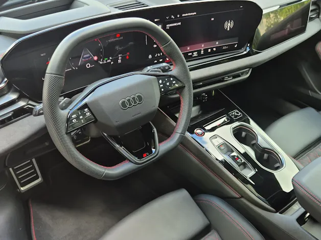 AUDI A6 Avant TFSI quattro 270 kW S tronic