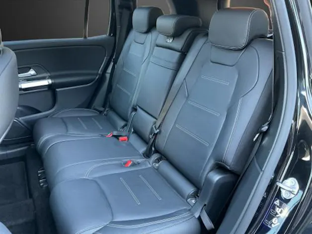 MERCEDES-BENZ GLB 250 AMG Line 4 MATIC