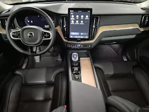 VOLVO XC60 2.0 T6 TE Plus Dark eAWD