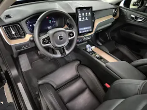 VOLVO XC60 2.0 T6 TE Plus Dark eAWD