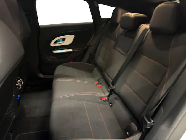 MERCEDES-BENZ CLA SB 220 4M 8G-DCT