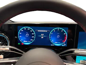 MERCEDES-BENZ CLA SB 220 4M 8G-DCT
