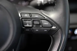 MAZDA 2 Hybrid Exclusive-line