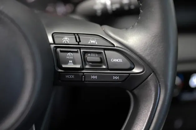 MAZDA 2 Hybrid Exclusive-line