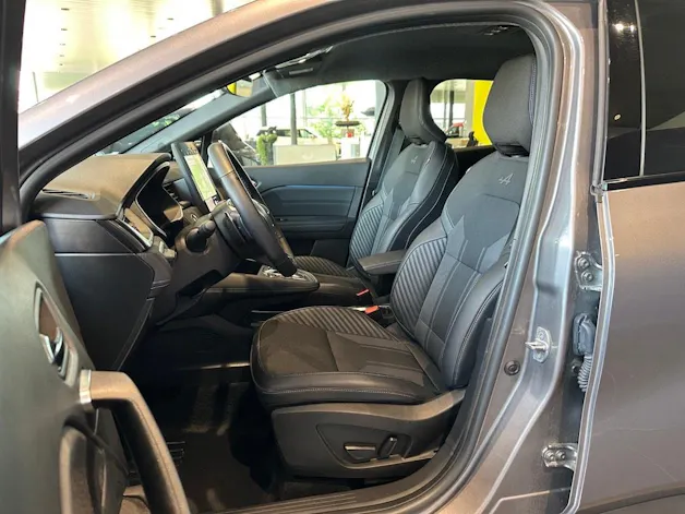 RENAULT Captur 1.3 TCe Esprit Alpine EDC