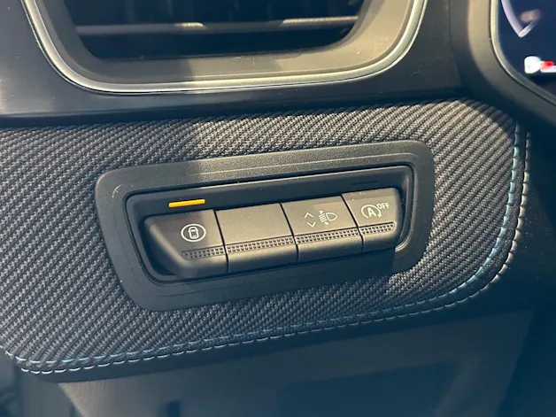 RENAULT Captur 1.3 TCe Esprit Alpine EDC