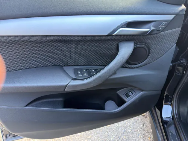 BMW X1 sDr 18i Essential DSK