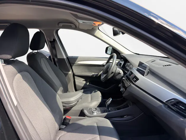 BMW X1 sDr 18i Essential DSK