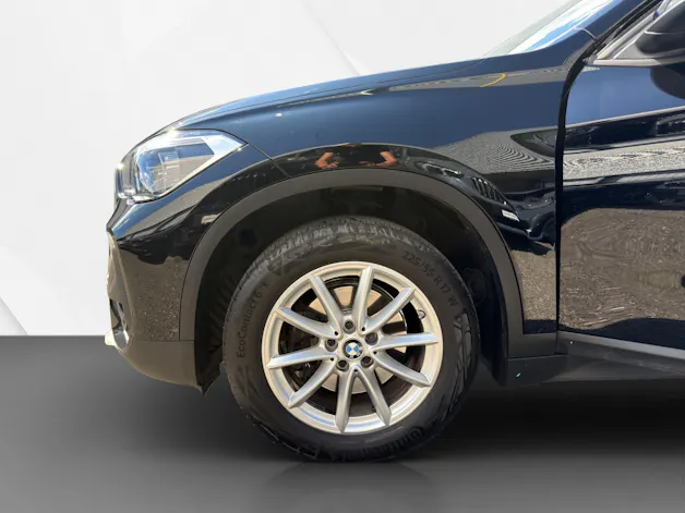 BMW X1 sDr 18i Essential DSK
