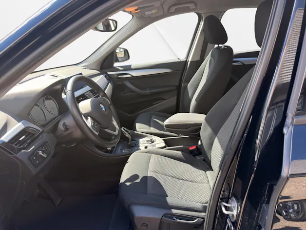 BMW X1 sDr 18i Essential DSK