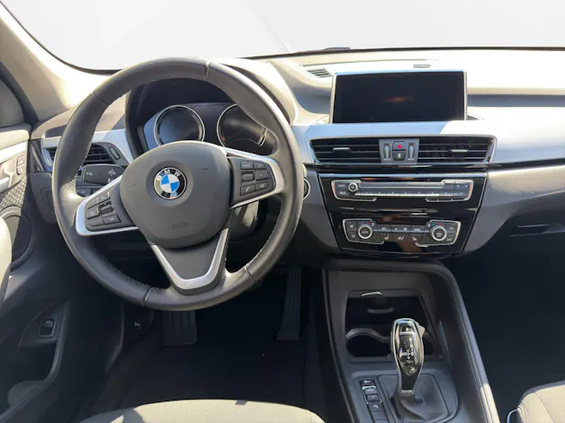 BMW X1 sDr 18i Essential DSK