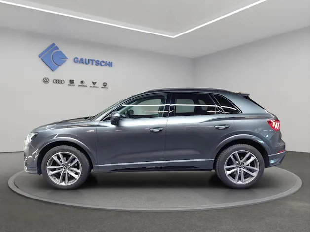 AUDI Q3 35 TDI S line quattro S-tronic