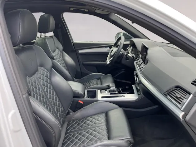AUDI Q5 Sportback 40 TDI Blackedition quattro S-tronic