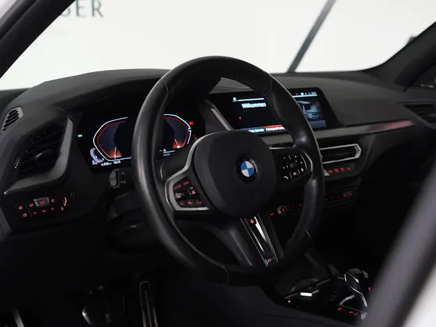 BMW 120d xDrive Steptronic Pure M Sport