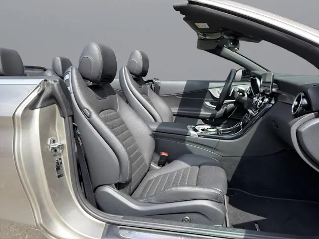 MERCEDES-BENZ C 300 AMG Line 4matic Cabriolet