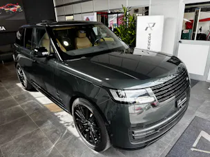 Land Rover Range Rover P440e Si6 PHEV HSE Automatic