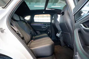 BYD Seal U DM-i Design AWD / Panorama / Head-Up Display / 360 Kamera