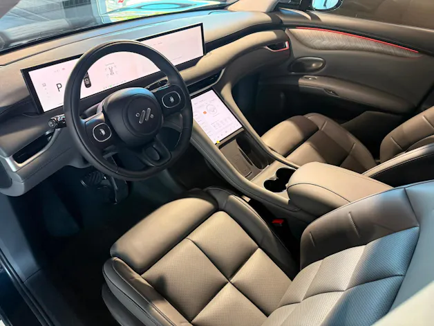 MG IM6 EV 100kWh Performance 20 AWD