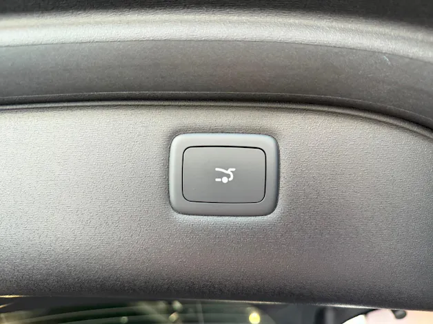 MG IM6 EV 100kWh Performance 20 AWD
