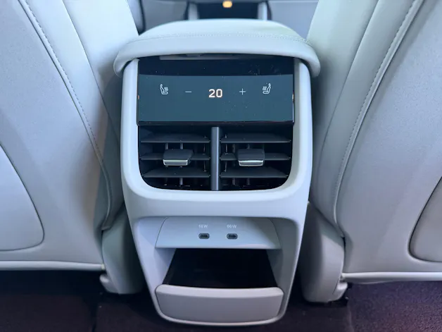 VOLVO EX60 Twin Ultra AWD
