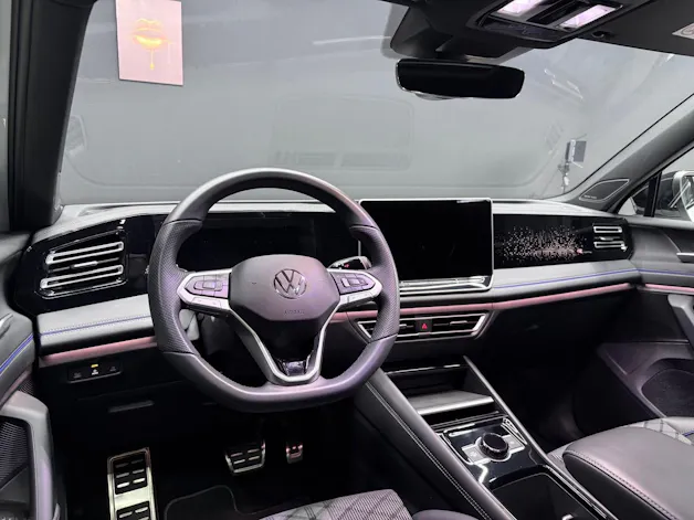 VW Tiguan 2.0 TSI DSG R-Line 4Motion