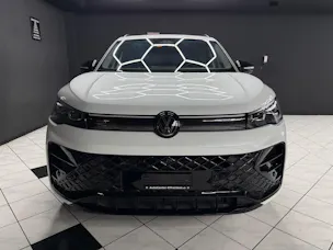 VW Tiguan 2.0 TSI DSG R-Line 4Motion