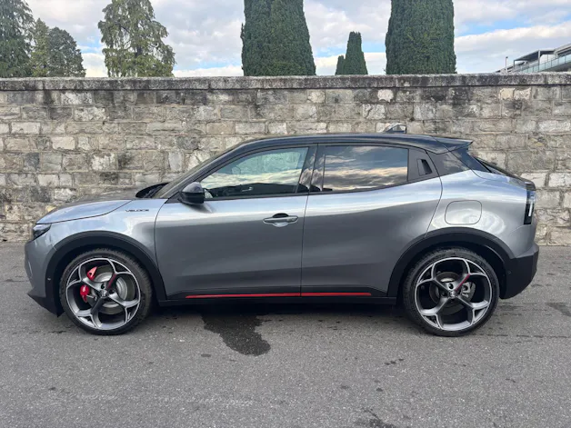 ALFA ROMEO JUNIOR Elettrica Veloce Sport Tech Sky