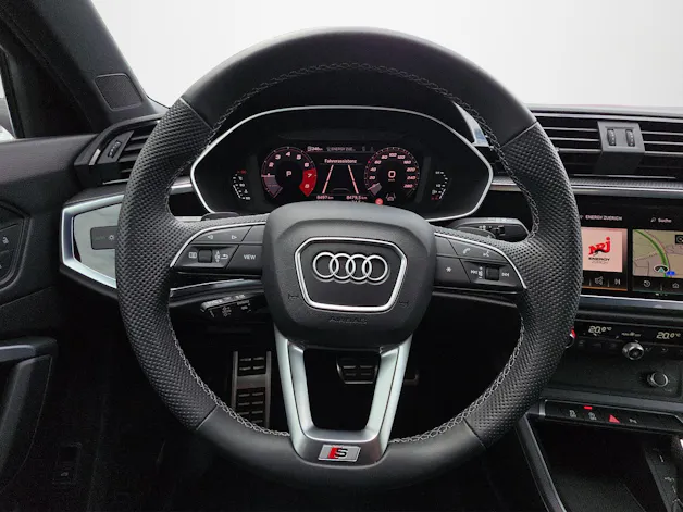 AUDI Q3 1.5 35 TFSI Advanced Attraction S-Tronic