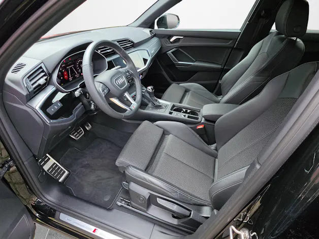 AUDI Q3 1.5 35 TFSI Advanced Attraction S-Tronic