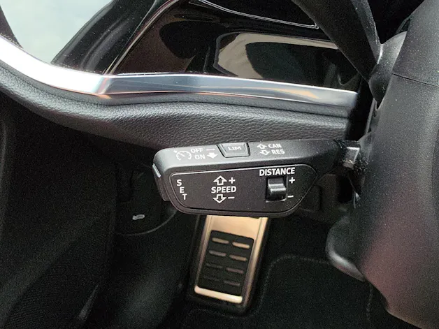 AUDI Q3 1.5 35 TFSI Advanced Attraction S-Tronic