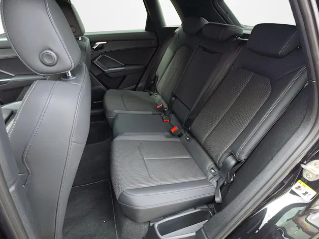AUDI Q3 1.5 35 TFSI Advanced Attraction S-Tronic