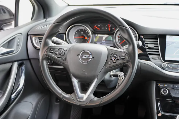 OPEL Astra 1.4i Turbo Excellence